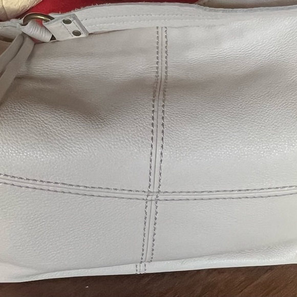 The Sak “Silverlake City” Leather Hobo Tote Bag - Picture 11 of 15